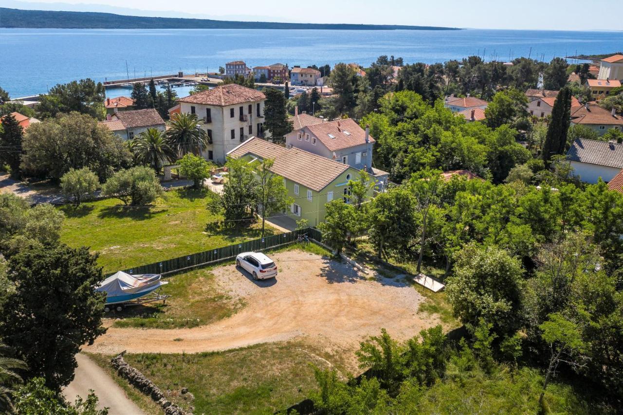 Apartmani Danica Nerezine Bagian luar foto