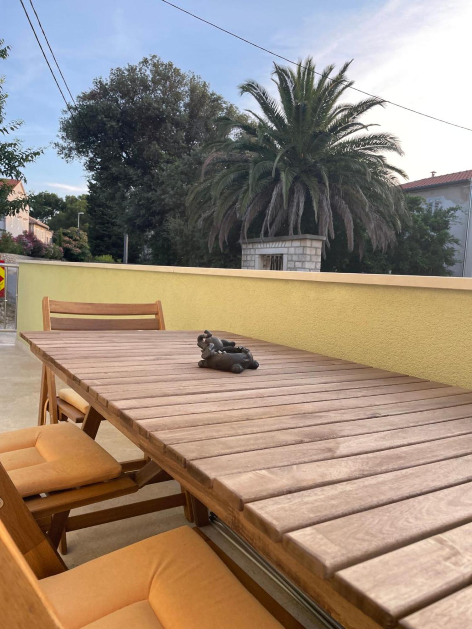 Apartmani Danica Nerezine Bagian luar foto