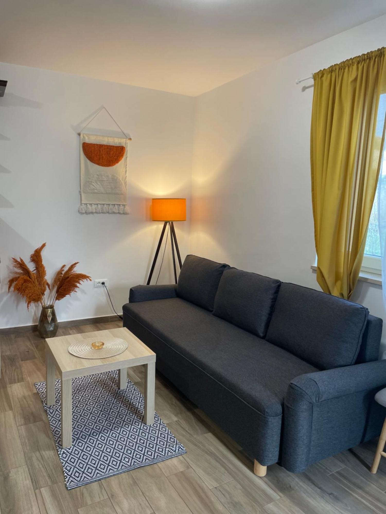 Apartmani Danica Nerezine Bagian luar foto