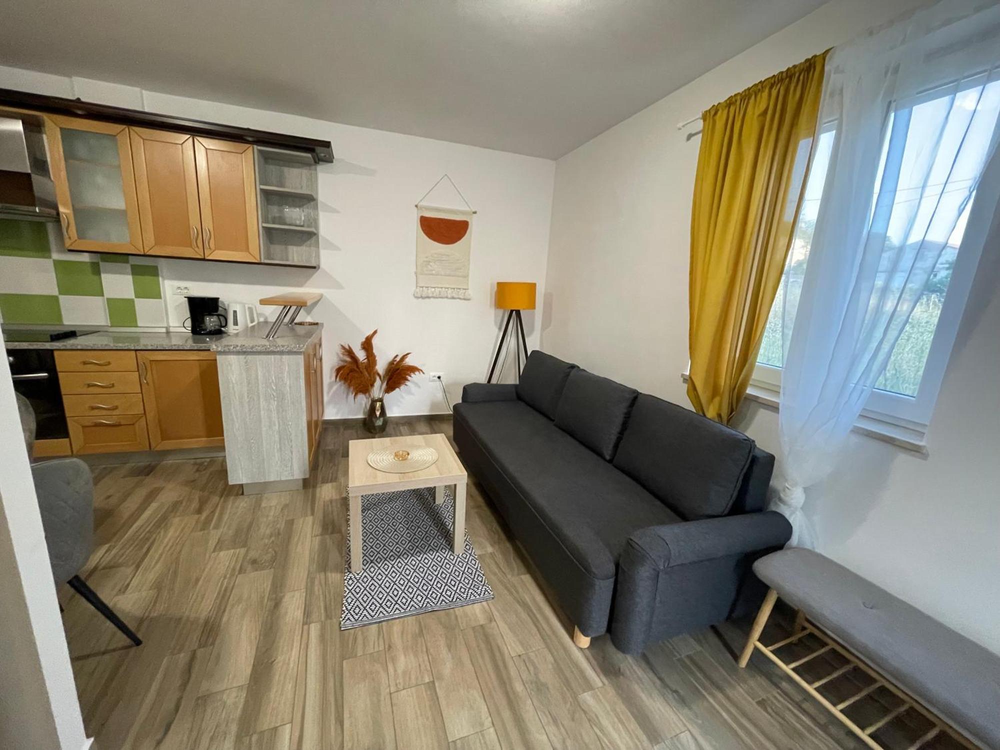 Apartmani Danica Nerezine Bagian luar foto