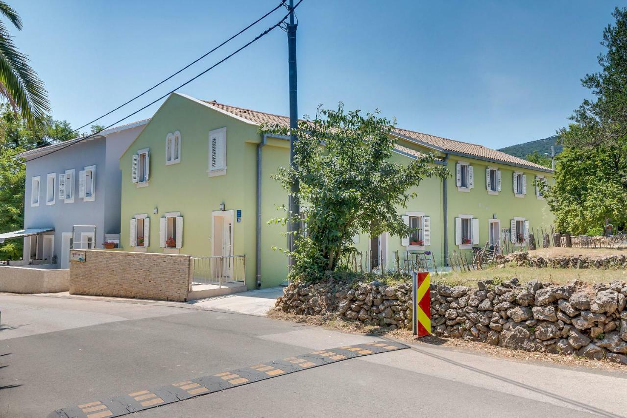 Apartmani Danica Nerezine Bagian luar foto